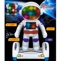 Elektrisches Spielzeug Astronaut Motor Sound Musik Licht Light 27cm Space Flyer
